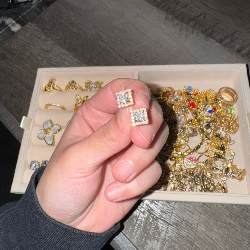 Gold plated earrings